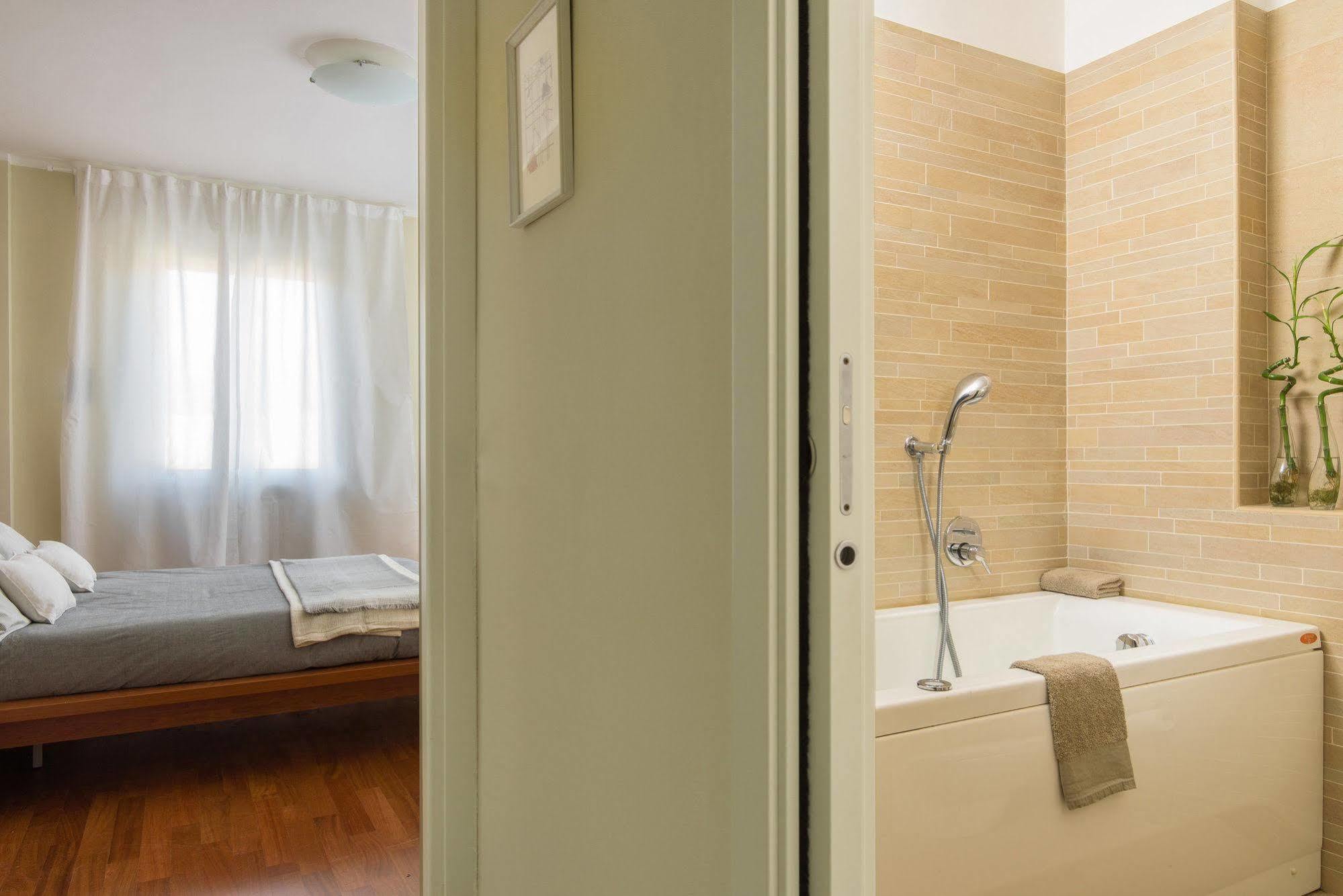 Alcuino Apartment Milan Luaran gambar